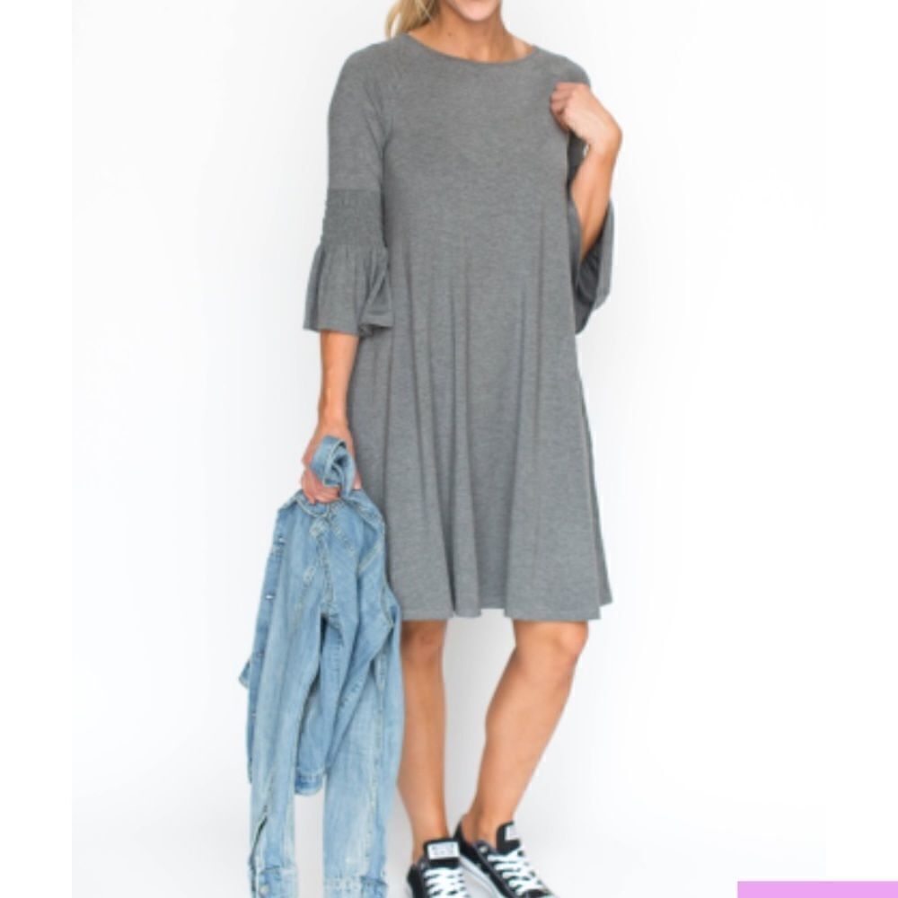 New Agnes & Dora Walker dress. Sz Small